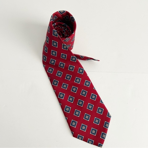 Brooks Brothers Red and Blue Silk Tie Geometric Pattern - Picture 1 of 5